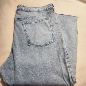 OLD NAVY WOMENS PLUS SIZE  Light Stonewashed Distressed Straight Jeans